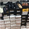 В Красноярске арестовали более ста пар «опасной» обуви