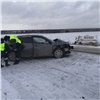 В Шарыповском районе автоледи на Toyota врезалась в УАЗик скорой помощи. Водитель и фельдшер попали в больницу