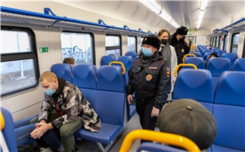 В Красноярске нарушителям масочного режима в электричках пригрозили штрафами