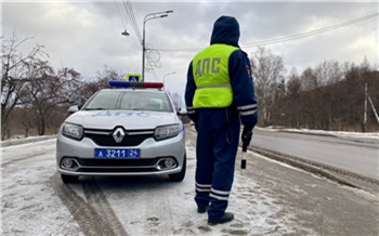 Из-за теплой погоды на выездах из Красноярска все выходные будут дежурить гаишники