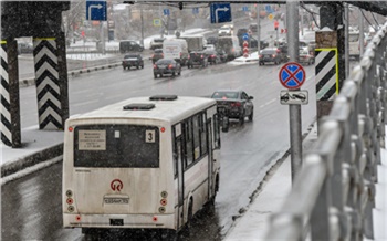 В Норильске водитель попытался руками остановить неуправляемый автобус и погиб