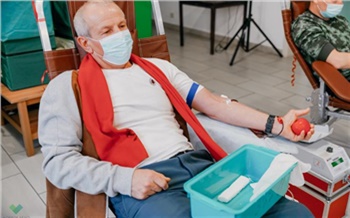 «Из-за пандемии остро не хватает доноров»: красноярцев приглашают сдать кровь