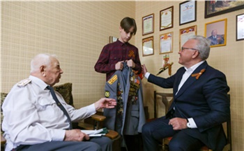 «Хотелось бы увидеть красоту нашего Севера»: 95-летний ветеран Великой Отечественной войны Николай Мешков отправится в путешествие по Енисею