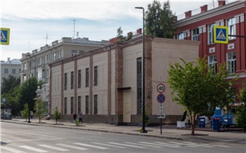 Кемеровский кассационный суд отменил решение о сносе здания Кантри в центре Красноярска