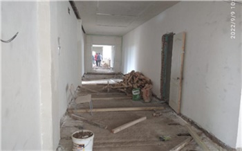В Красноярском крае прокуратура потребовала ускорить капитальный ремонт школы в Новоселовском районе
