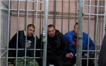 Трех буйных вахтовиков сняли с поезда в Красноярском крае