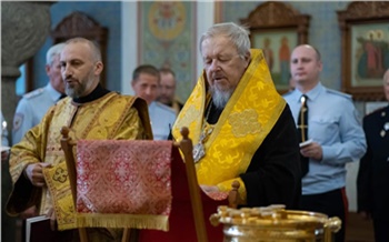 В Красноярске помолились за российское воинство
