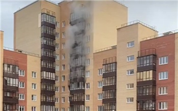В Красноярске случился пожар в доме на Апрельской