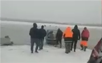 Пропавших на реке в Красноярском крае пациентов и медика нашли полицейские