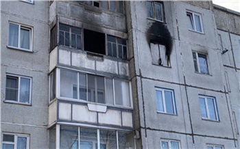 В ачинской пятиэтажке горела квартира: погибла девушка