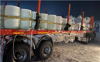 Водитель грузовика разлил соляную кислоту в тайге на северо-востоке Красноярского края