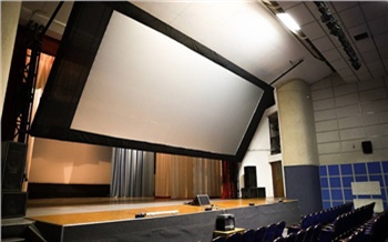 Фонд кино начал прием заявок от регионов на создание цифровых кинозалов