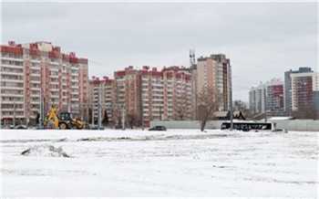 В Красноярске для нужд метростроителей огораживают участок в районе Копылова и Киренского