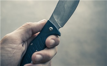 «Пойдешь за мной, пырну сразу»: красноярец с ножом напал на салон сотовой связи