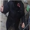Рецидивист в балаклаве напал с ножом на продавщицу цветочного магазина в Красноярске