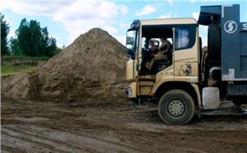 Иностранец организовал незаконную добычу песка и щебня под Красноярском. Его задержали при попытке сбежать из страны