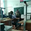 «Рот закрой, придурок»: в Канске учительница дала школьнику оплеуху (видео)