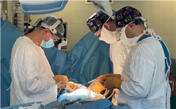 Красноярский кардиохирург 6 часов оперировал младенца с тяжелым пороком сердца