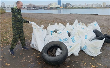 В Красноярске берег Енисея очистили от 2,5 тонн мусора