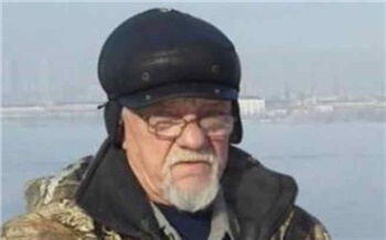 Полиция Красноярска установила личность уплывшего на льдине мужчины