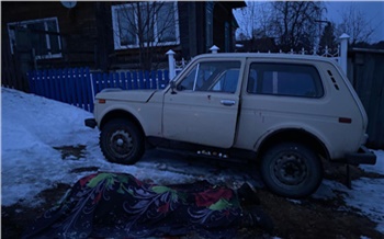 Мужчина застрелил знакомого средь бела дня на улице в Приморске Красноярского края