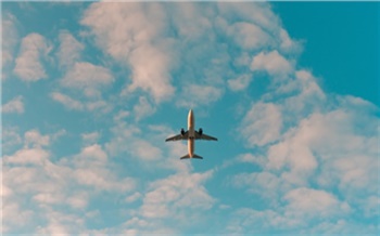 «Человеку на борту плохо»: самолет Санкт-Петербург — Красноярск вернулся в аэропорт спустя полтора часа полета