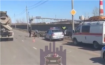 В Красноярске погиб водитель «убегавшего» от патруля ГИБДД Subaru