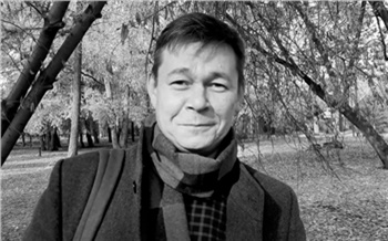 В Красноярске скончался радиоведущий Денис Иконников