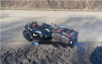 В Красноярском крае 22-летний  парень перевернулся на мотоцикле и скончался в больнице