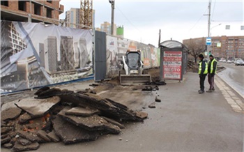 В Красноярске демонтируют бордюры на Северном шоссе, Октябрьской и Копылова