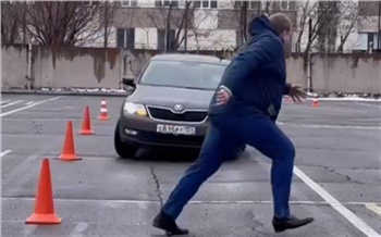 Красноярских «водителей-подснежников» заново обучили управлению автомобилем