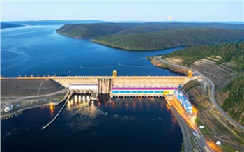 Богучанская ГЭС установила режим расхода воды для обеспечения безопасного судоходства по Енисею и Ангаре