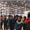 Мигрантов-нарушителей нашли на складе крупного магазина в пригороде Красноярска