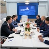 Расширение торгово-экономических связей: губернатор Красноярского края встретился с послом Республики Казахстан на ПМЭФ