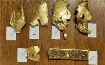 Золотые слитки и украшения на 4 млн рублей нашли дома у жителя Красноярского края