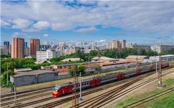 До конца июня ряд пригородных поездов КрасЖД будет курсировать по измененному расписанию