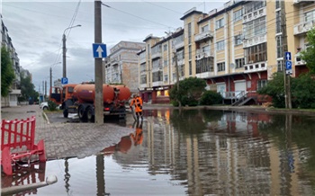 Красноярск подтопило ночным дождем