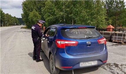 В Красноярском крае ГАИ открыли охоту на нелегальных таксистов