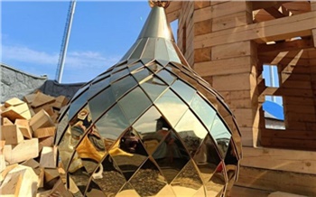 Красноярцам показали, как выглядит купол строящейся часовни целителя Пантелеимона