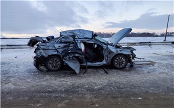 Молодой водитель погиб в аварии с грузовиком и двумя легковушками в Красноярском крае