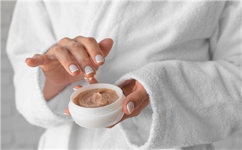 Россиянам рассказали о косметике, которая может спровоцировать рак