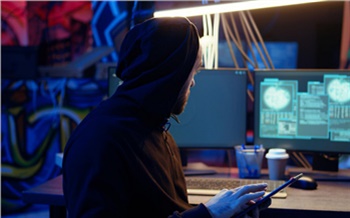 Эксперты по кибербезопасности рассказали сдающим ЕГЭ, как не стать жертвой обмана в интернете