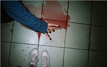 В Красноярском крае расследуют смерть мужчины после ссоры с сожительницей