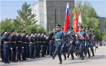 В Красноярске выпускники Военного учебного центра СФУ получили офицерские звания