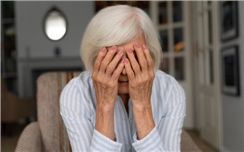 В Дивногорске лжесоцработник ограбил пенсионерку с инвалидностью