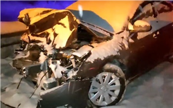 В массовом ДТП на трассе под Красноярском пострадали четыре человека