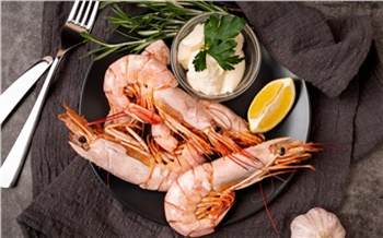 Роспотребнадзор рассказал о пользе креветок