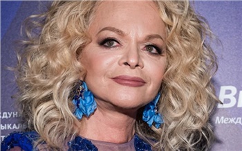 Это единственный выход: отмененная Лариса Долина пообещала вернуть деньги покупательнице своей квартиры