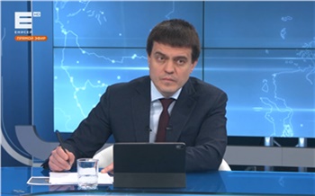 Не отдыхаем по две недели: Михаил Котюков рассказал, как встретит Новый год и проведет праздники