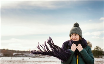 Красноярцев предупредили о сильном ветре и похолодании